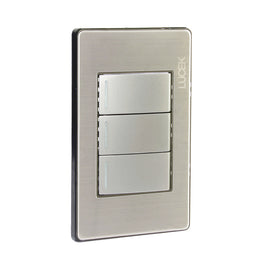 Placa 3 Apagadores Escalera Plata